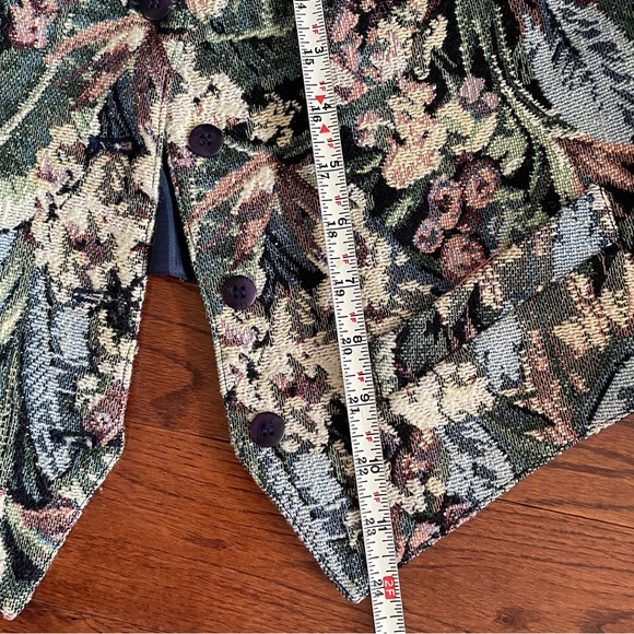 Vintage Tabi Tapestry Vest Small (36" Chest) - Picture 12 of 13
